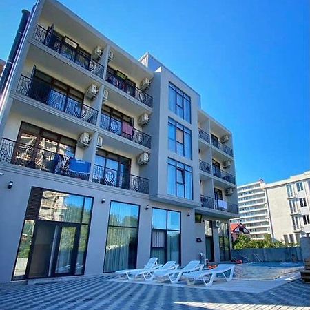 Hotel Tesa Gonio المظهر الخارجي الصورة