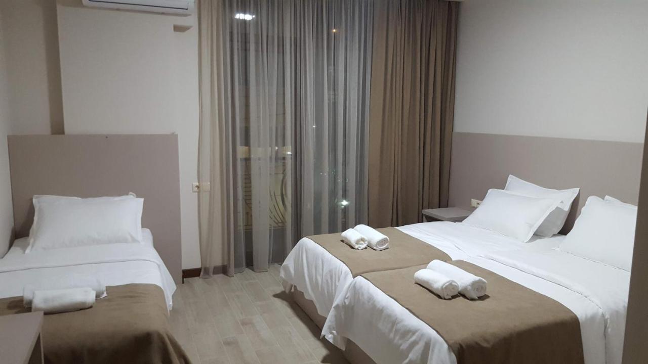 Hotel Tesa Gonio المظهر الخارجي الصورة