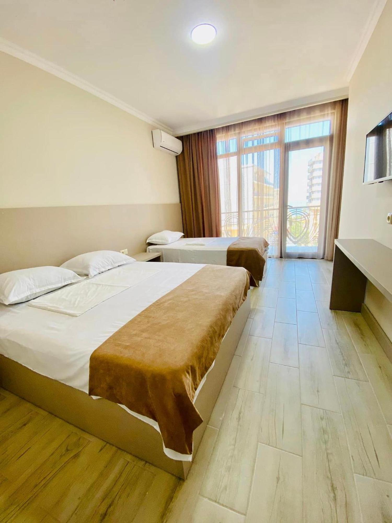Hotel Tesa Gonio المظهر الخارجي الصورة