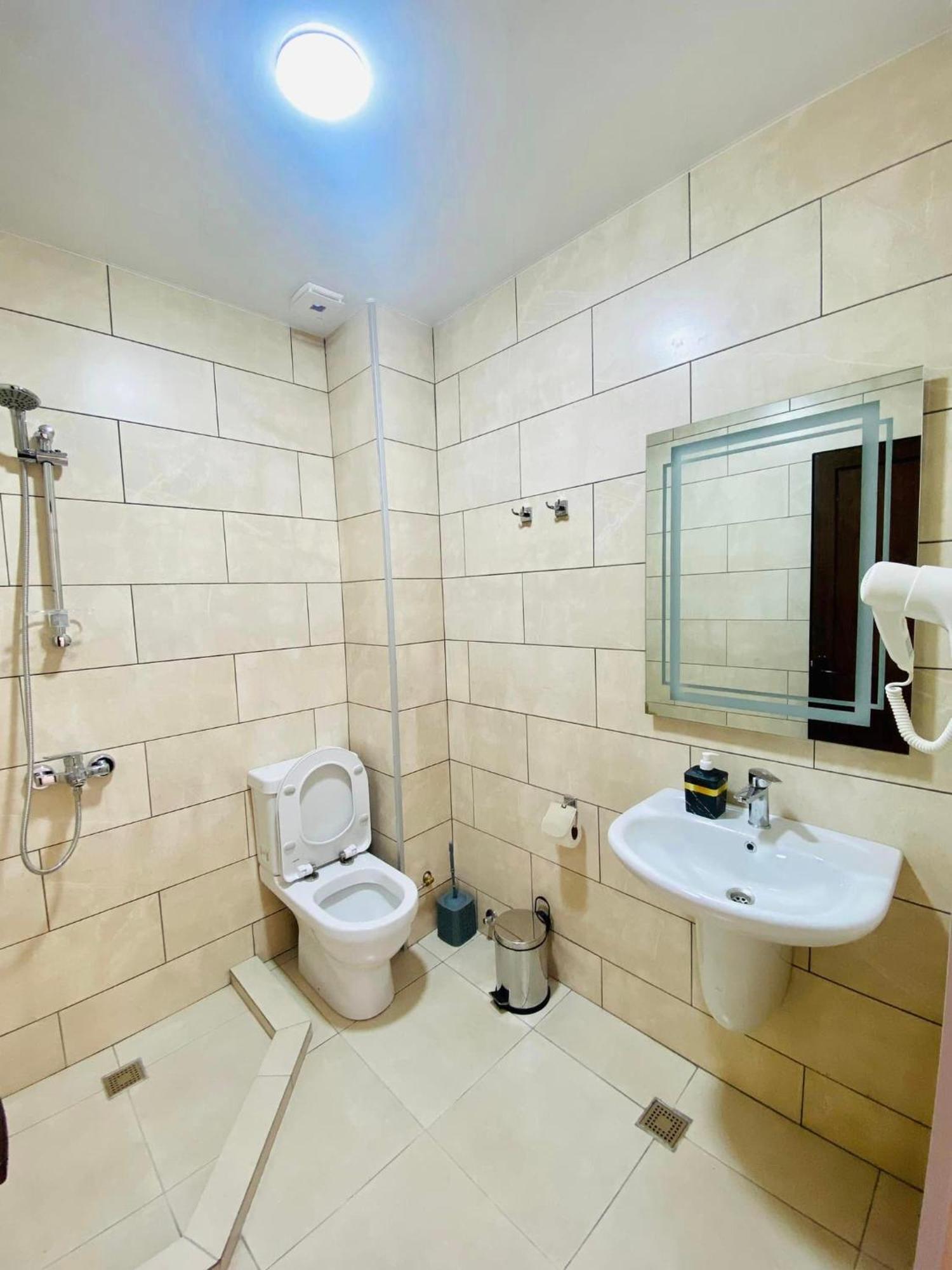 Hotel Tesa Gonio المظهر الخارجي الصورة